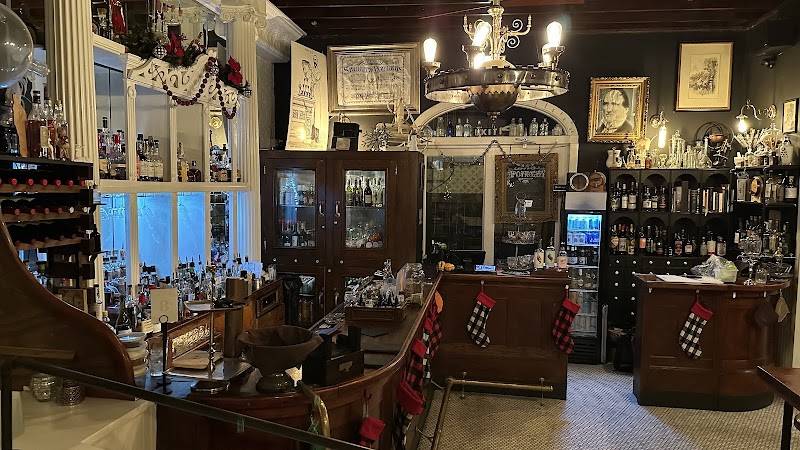 The Apothecary Bar at Maxwell